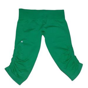 Lululemon Women’s In The Flow Crop Ribbed Ruched Leggings Green Size 10 Size:	10